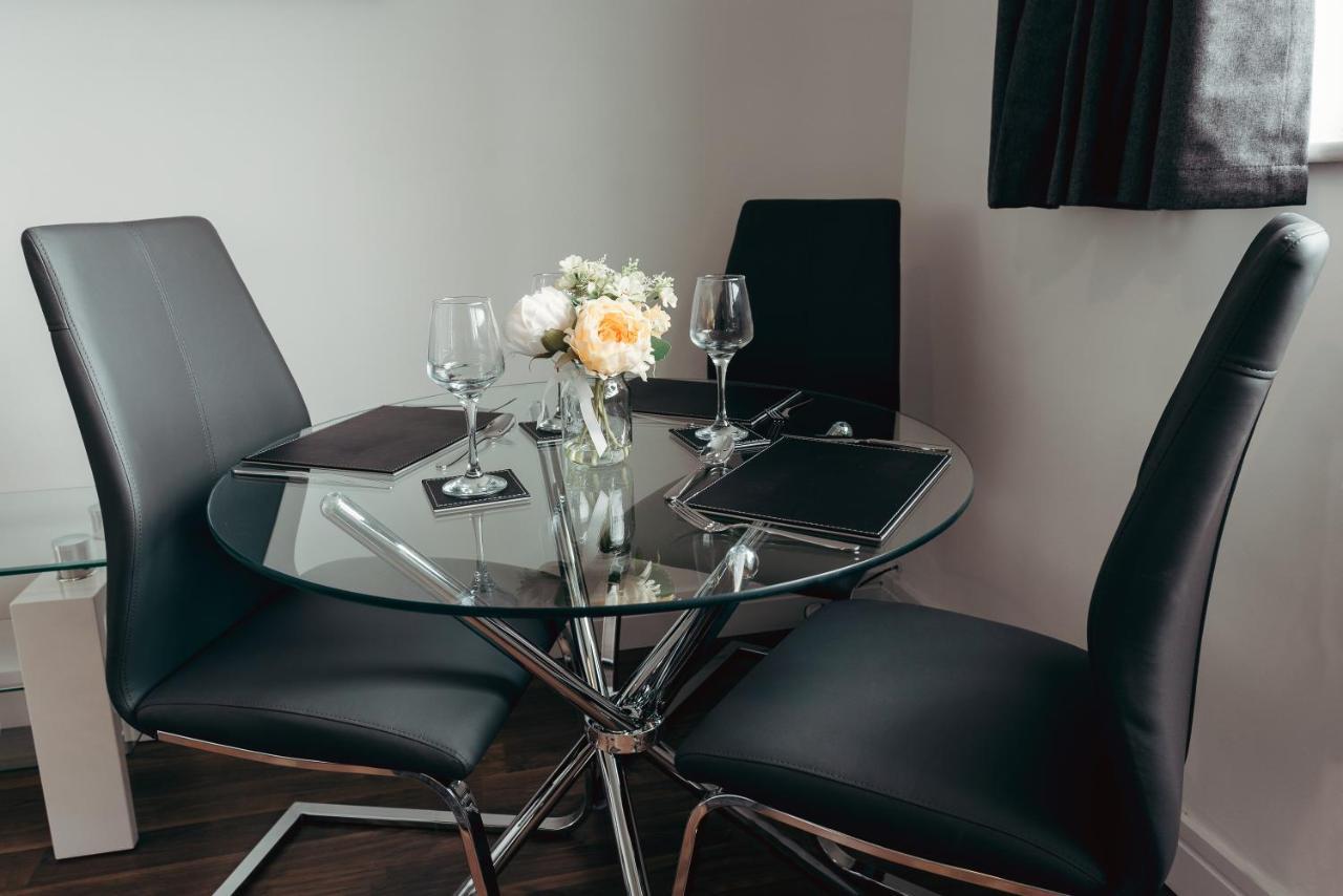 Arlan Apartments Comfort And Ease, هينكلي المظهر الخارجي الصورة